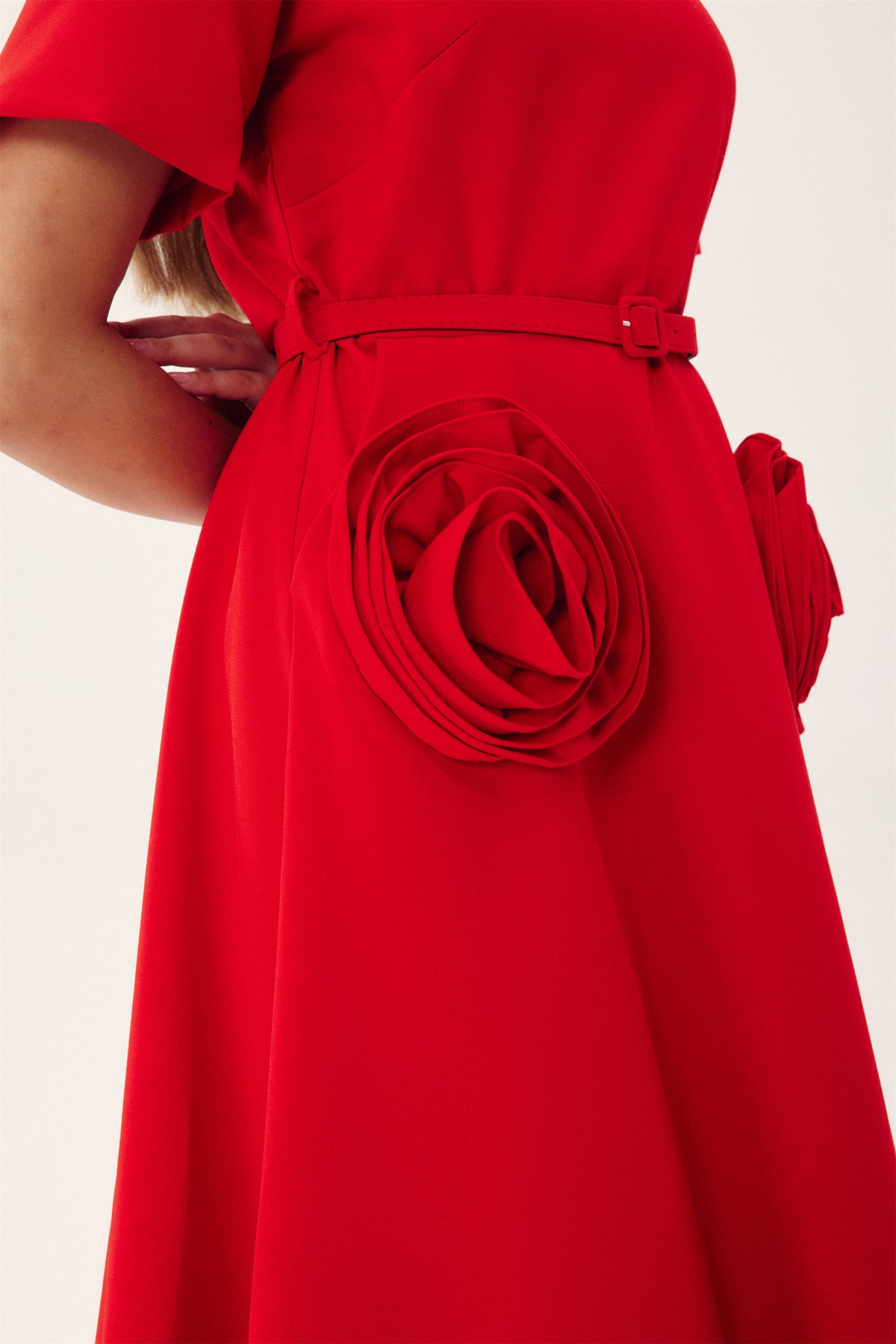 Grace Applique Short Sleeve Midi Dress