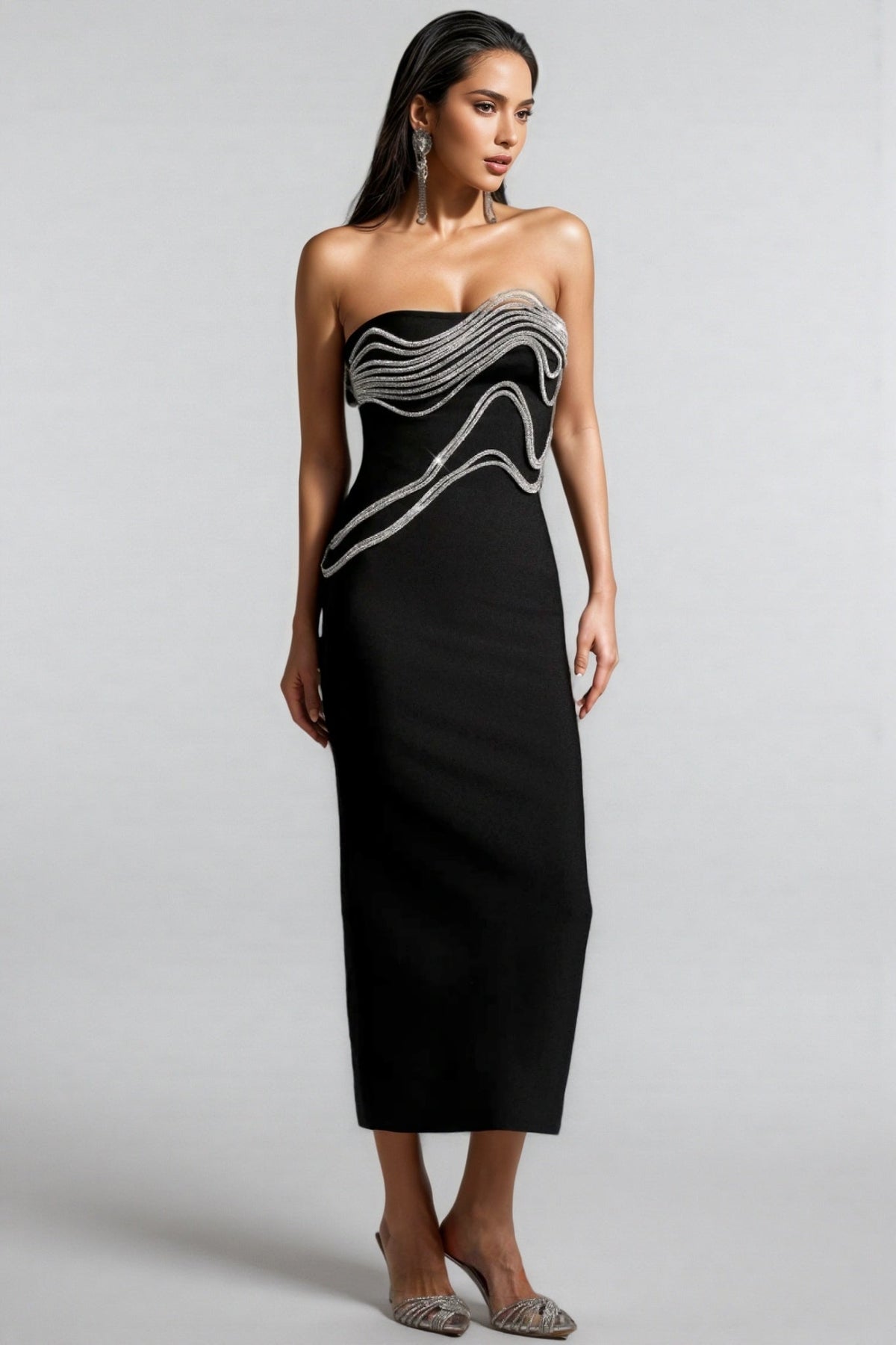 Kynatr Sleeveless Diamond Bandage Maxi Dress