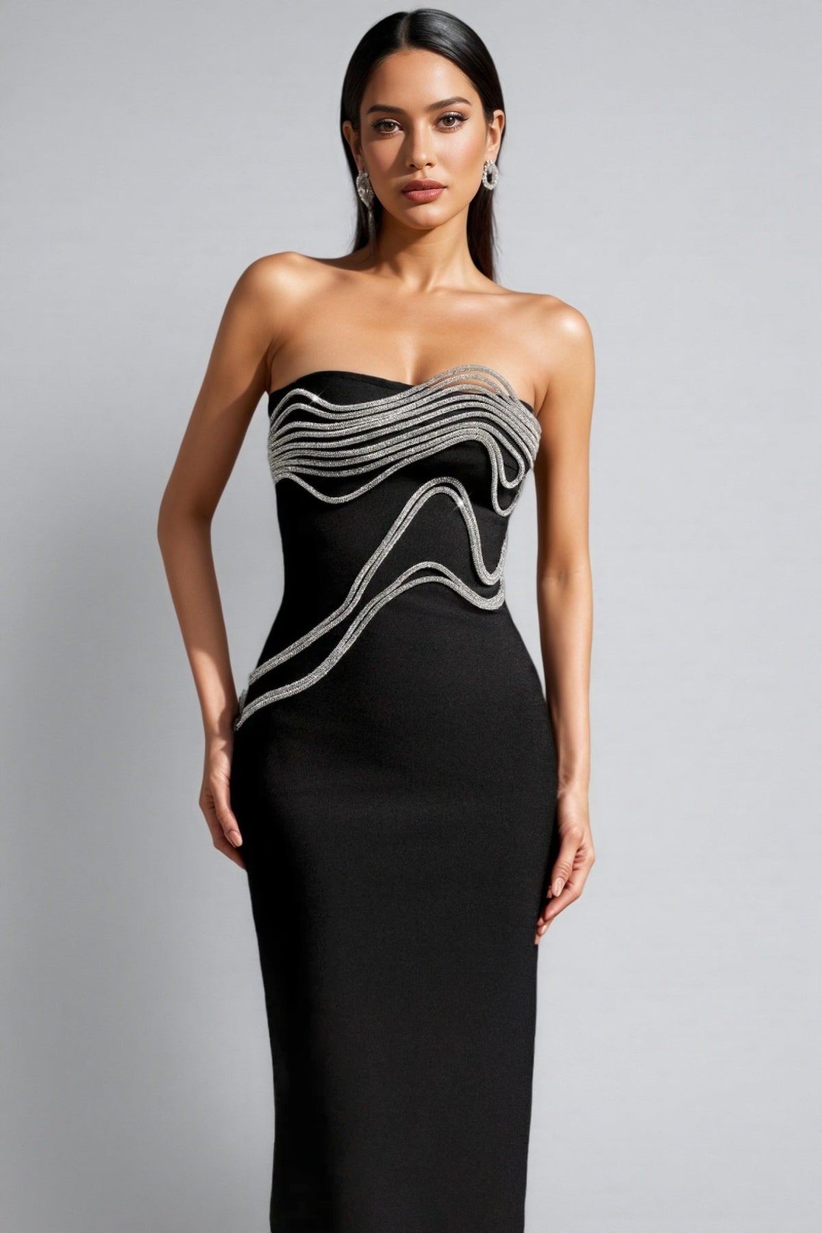 Kynatr Sleeveless Diamond Bandage Maxi Dress