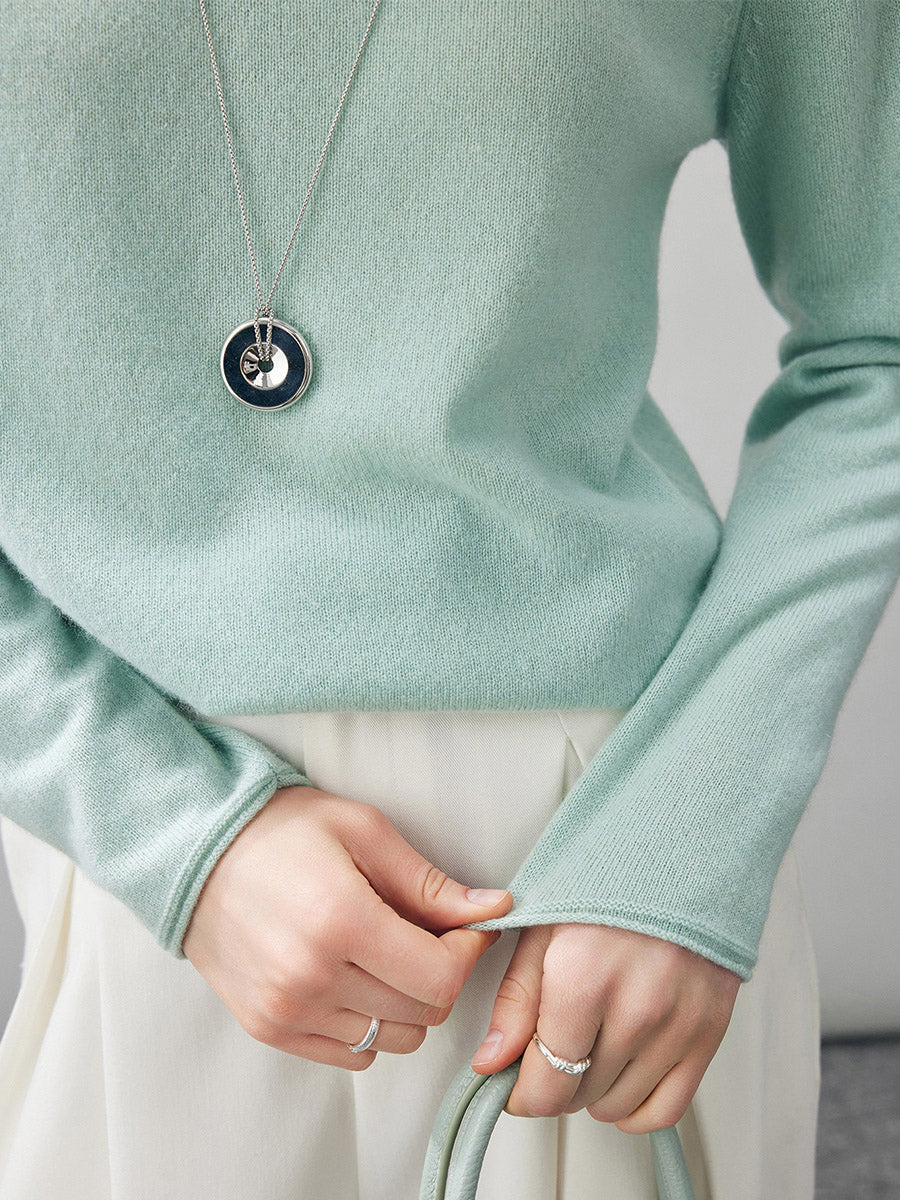 100% Cashmere Round Neck Knit Sweater