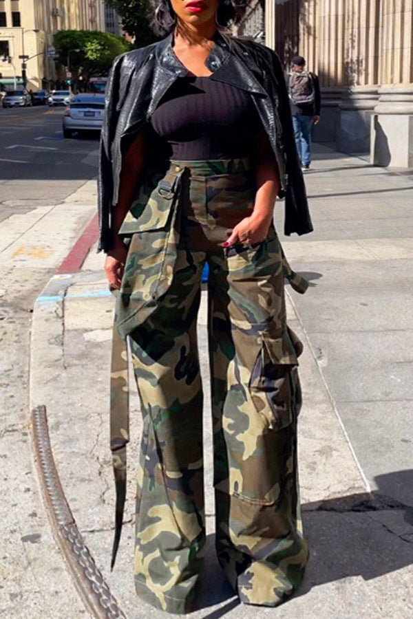 Camo Multi-pocket Cargo Pant