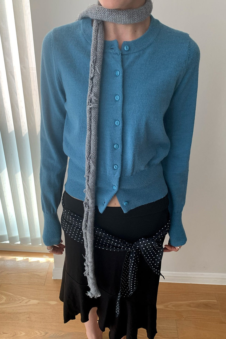 Slim-fit Round-neck Knit Cardigan