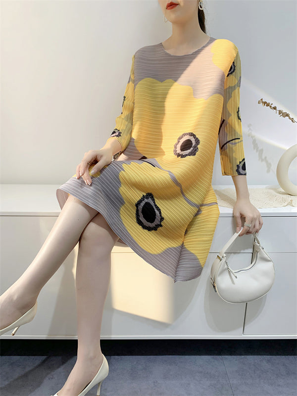 Original Three-quarter Sleeves Loose Printed Contrast Color Pleated Round-neck Midi Dresses
