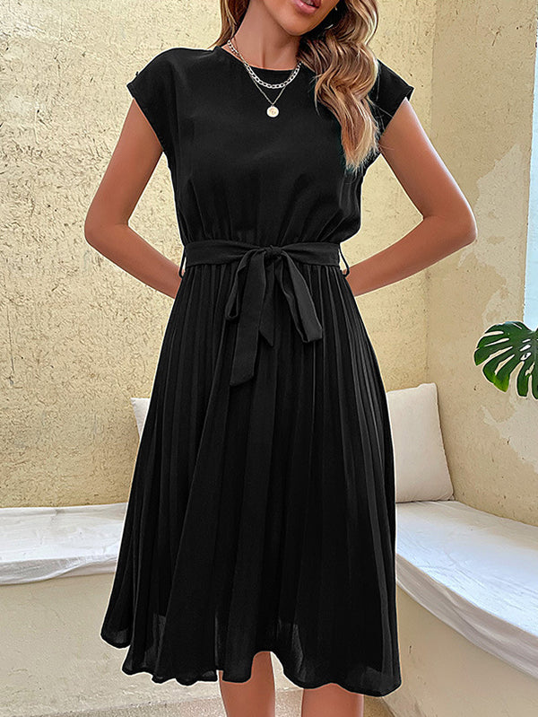 A-line Loose Pleated Color Tied Waist Round-neck Midi Dresses