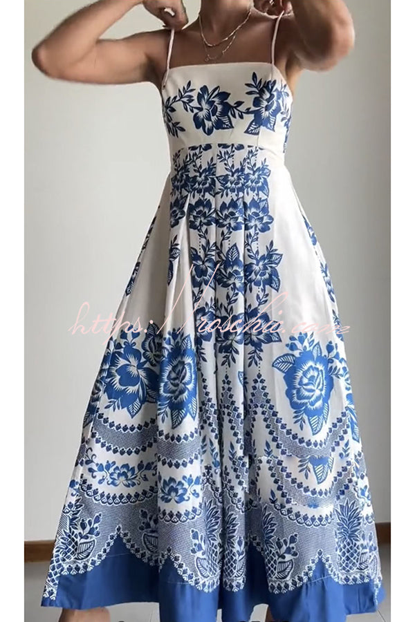 Villa Vacation Print Back Smocked Loose Midi Dress