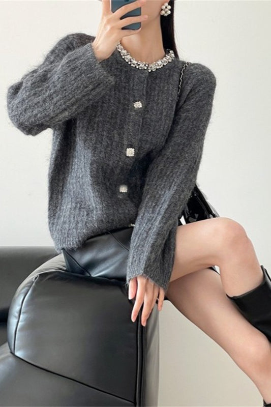 V-neck Slim-fit Knit Cardigan