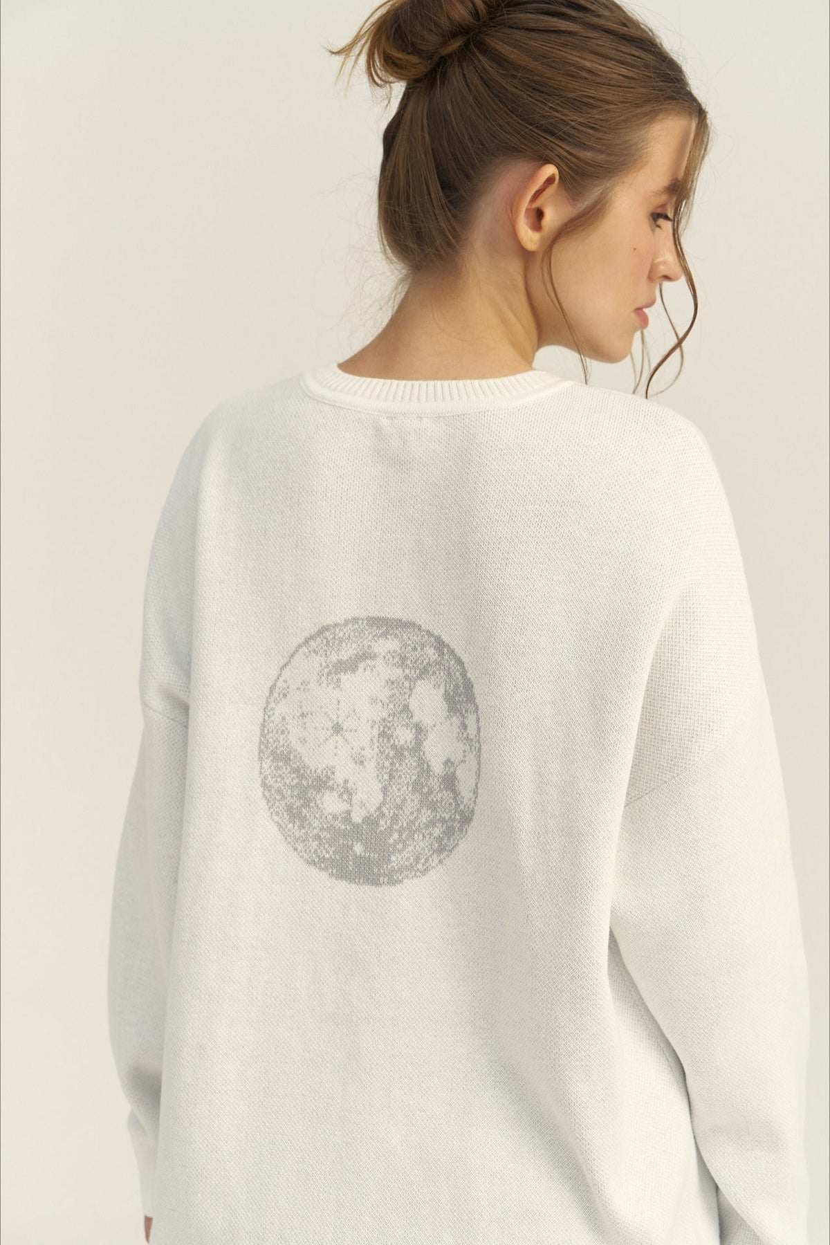 Slim-fit Graphic Letter Print Versatile Knit Sweater