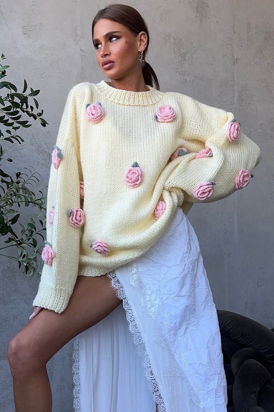 Crew Neck Minimalist 3d Flower Knit Sweater