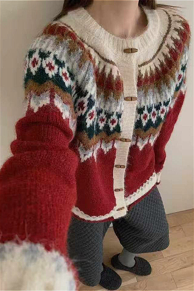 Crew Neck Fair Isle Horn Button Knit Cardigan