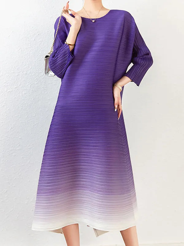 Original Long Sleeves Loose Pleated Gradient Round-neck Midi Dresses