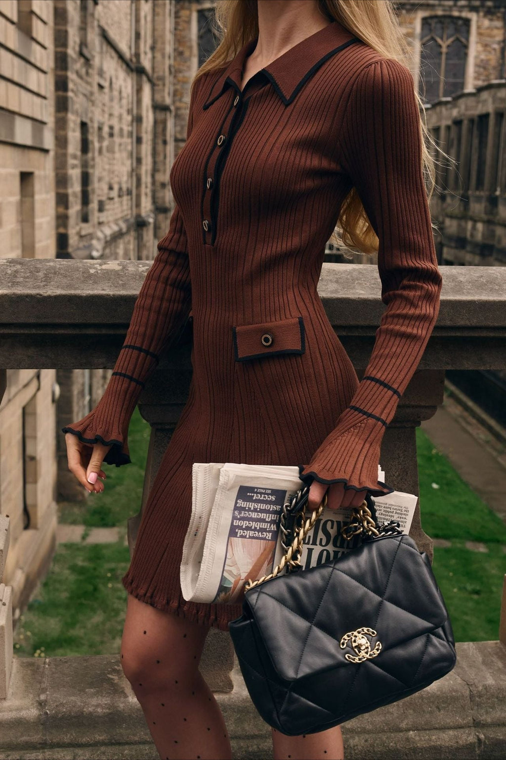 Contrast Ruffle Collar Sweater Dress