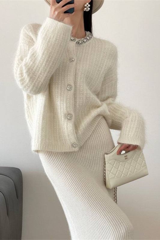 V-neck Slim-fit Knit Cardigan