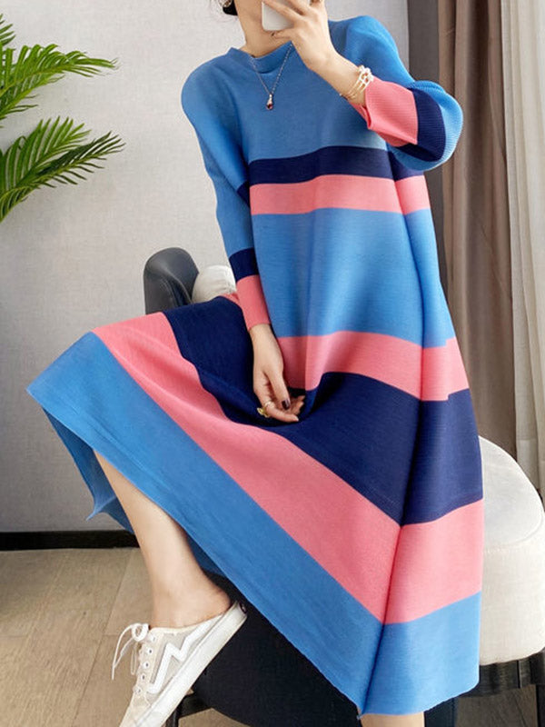 A-line Loose Pleated Striped Round-neck Midi Dresses