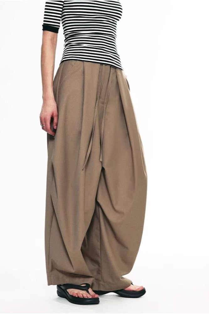Wide-leg Flowing Pants