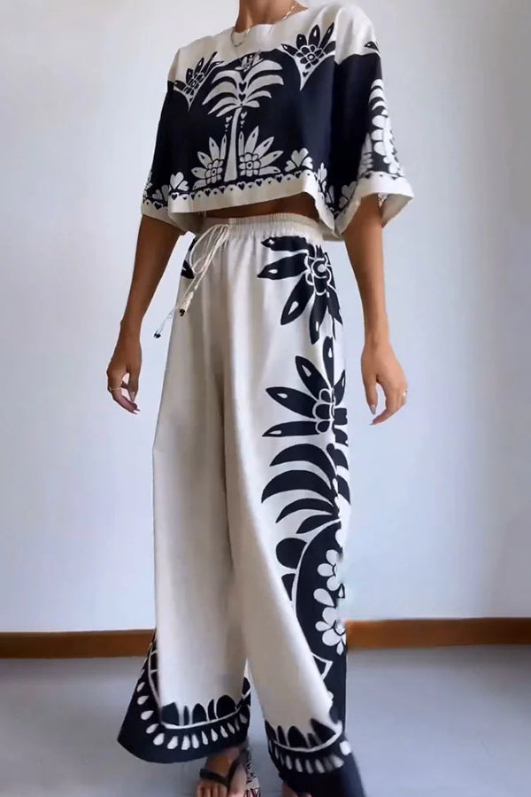 Exotic Holiday Print Two-piece Set