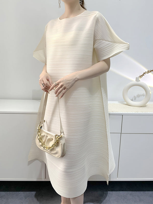 Loose Pleated Round-neck Midi Dresses
