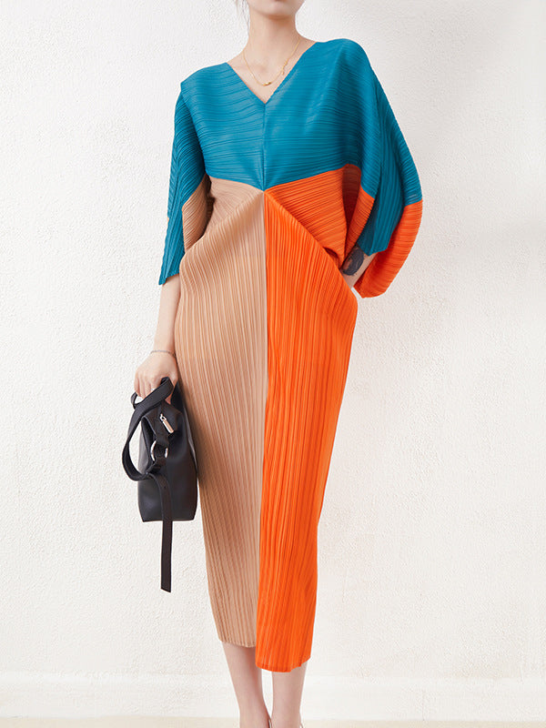 Original Loose Contrast Color Pleated V-neck Midi Dresses