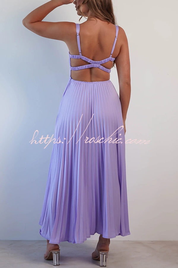 Satin Color V-neck Pleated Maxi Dress