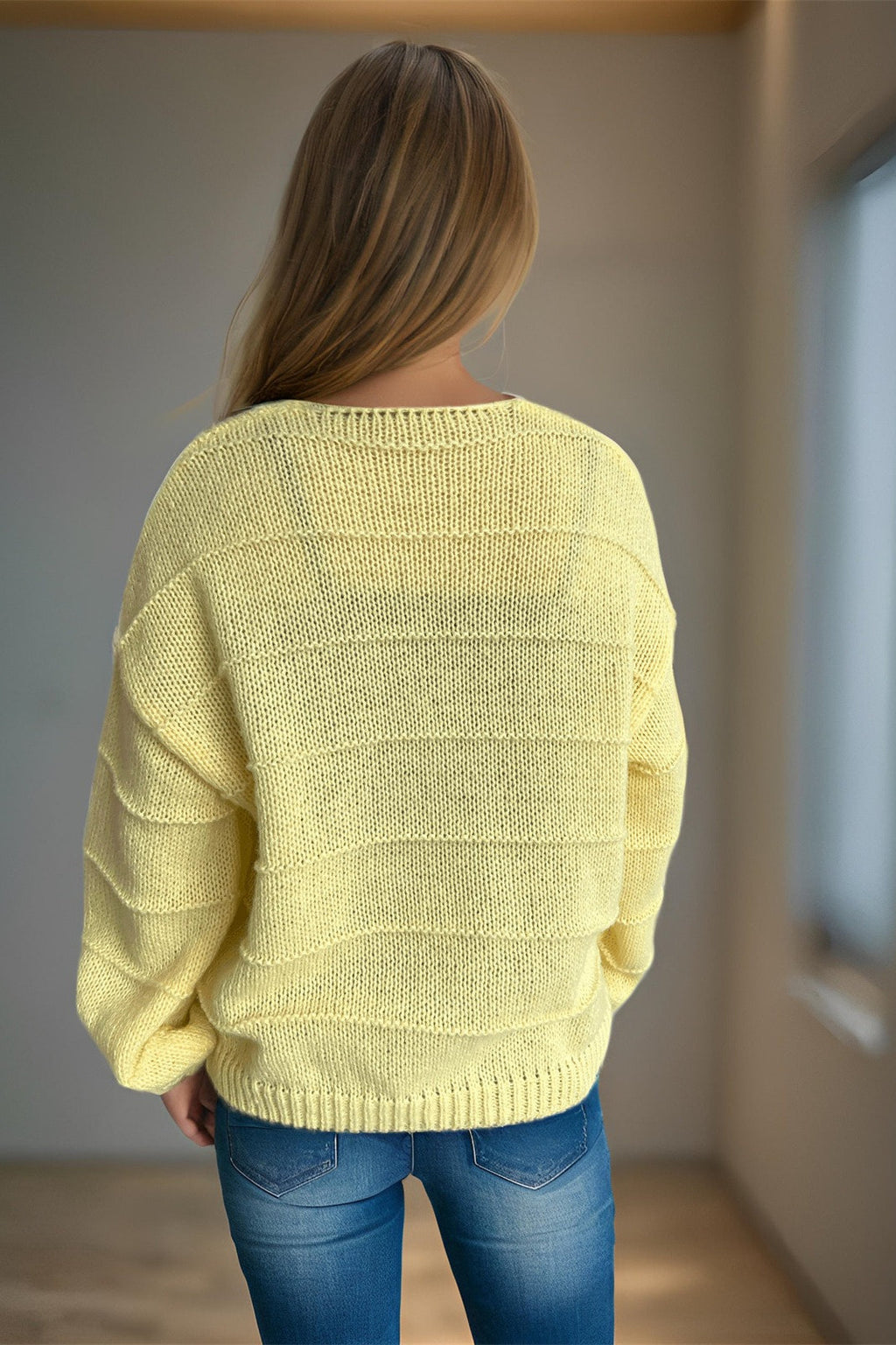 Relaxed V-neck Cardigan