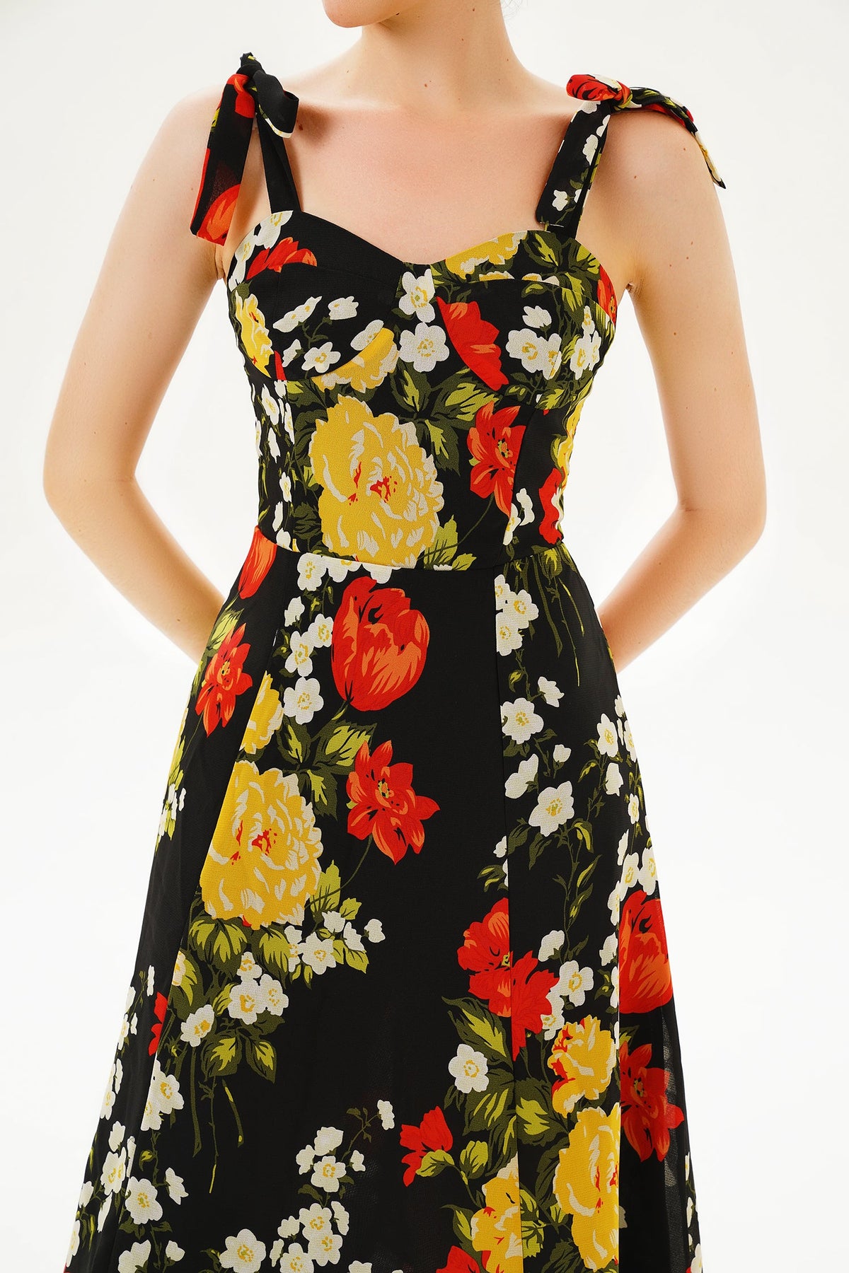 Cami U-neck Print Midi Dress Black