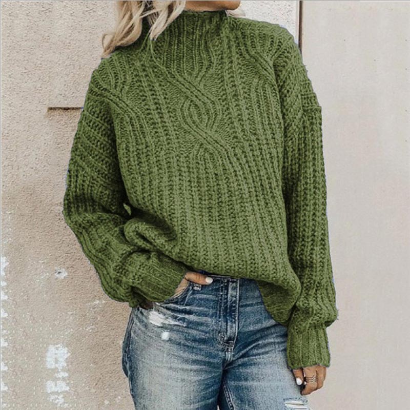 Knitted Sweater for With a High Collar and Classic Fit – Soft and Warm for Autumn and Winter