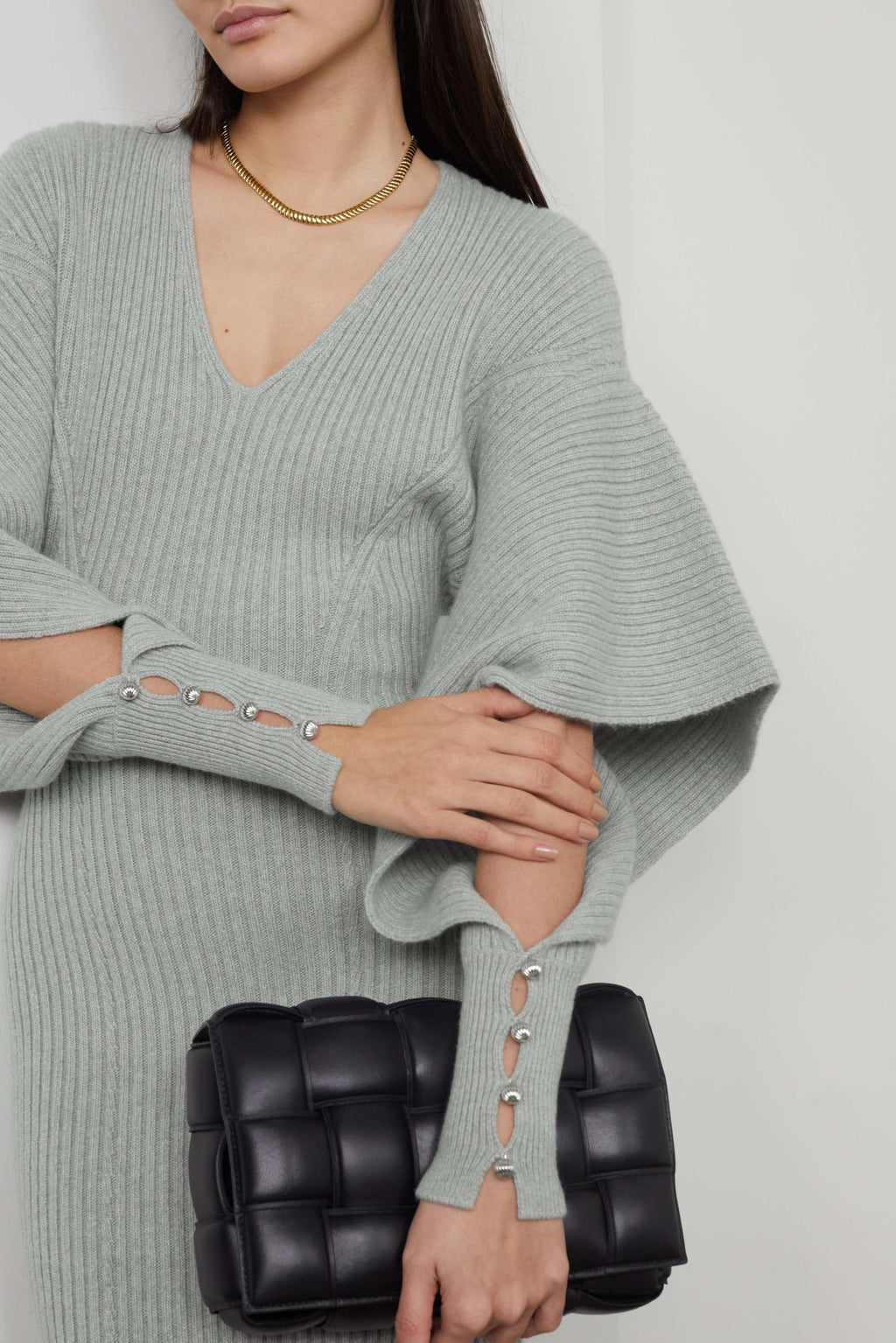 Cut-out Long Sleeve V-neck Knit Midi Dress