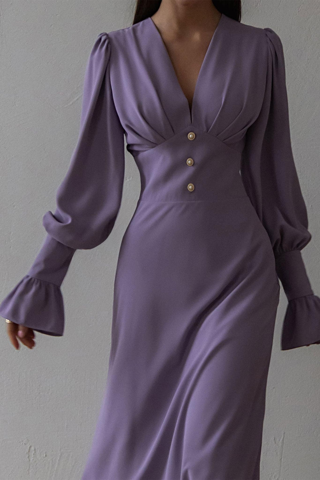 V-neck Lantern Sleeve Midi Dress