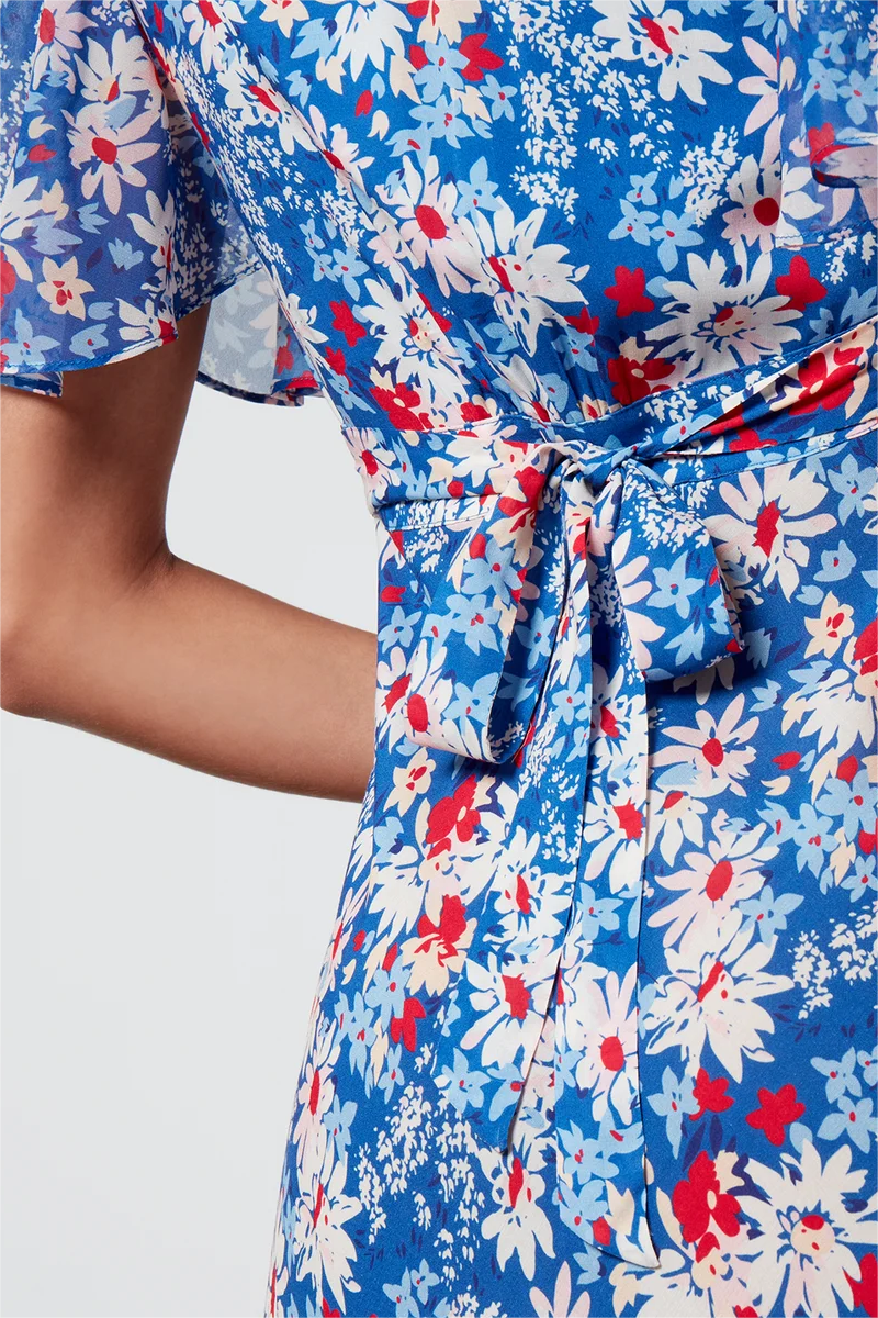V-neck Lace Up Midi Dress
