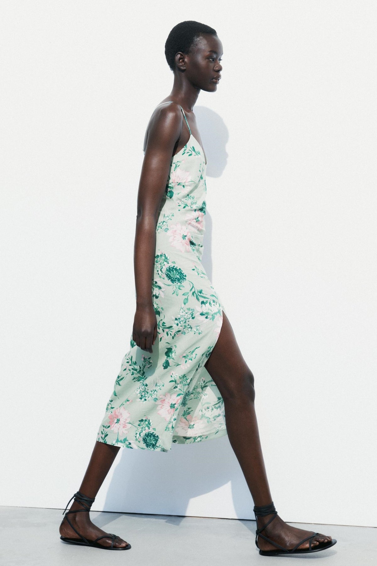 Split Sleeveless Midi Dress