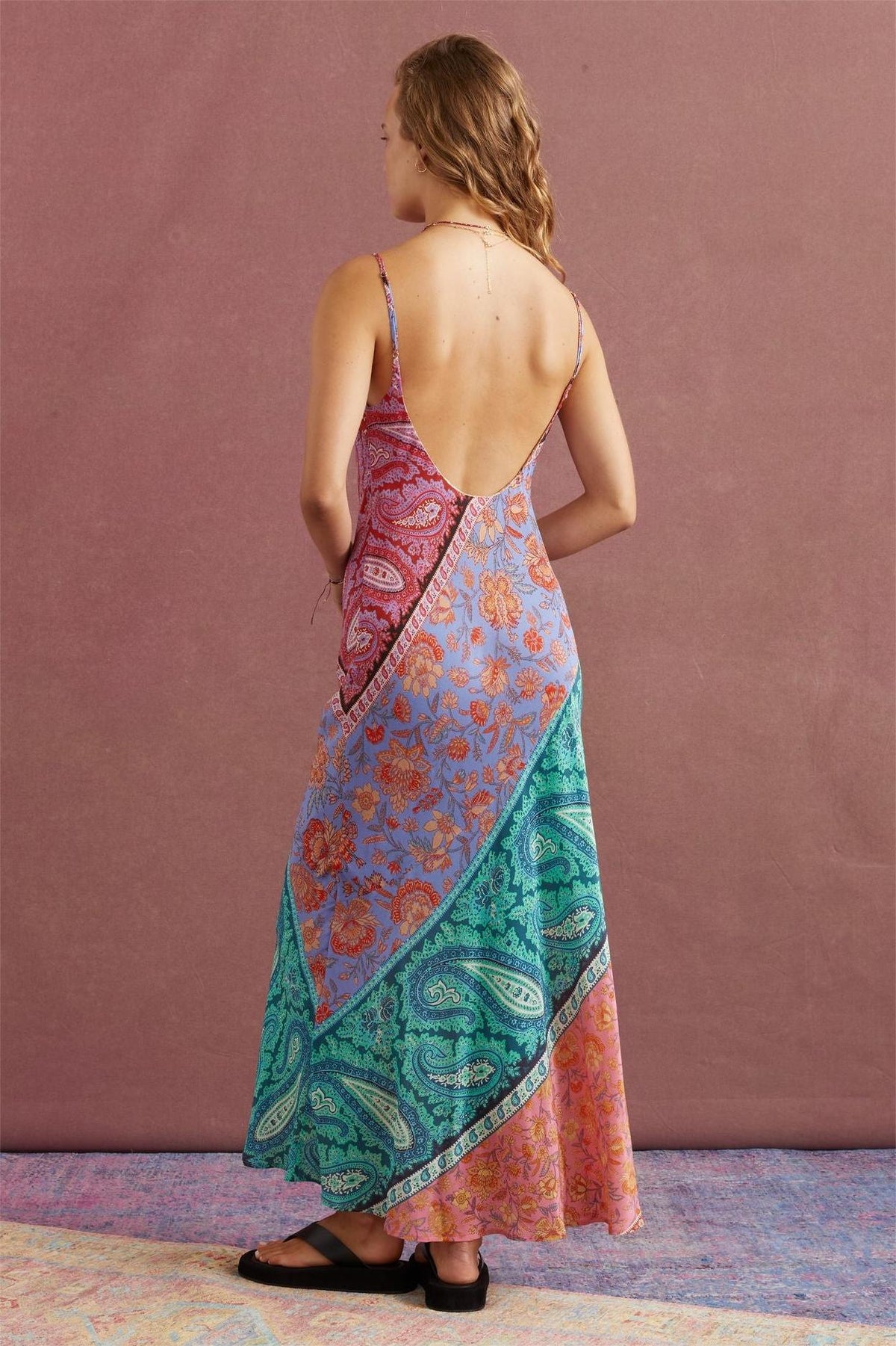 Paisley Sleeveless Contrast Color Midi Dress