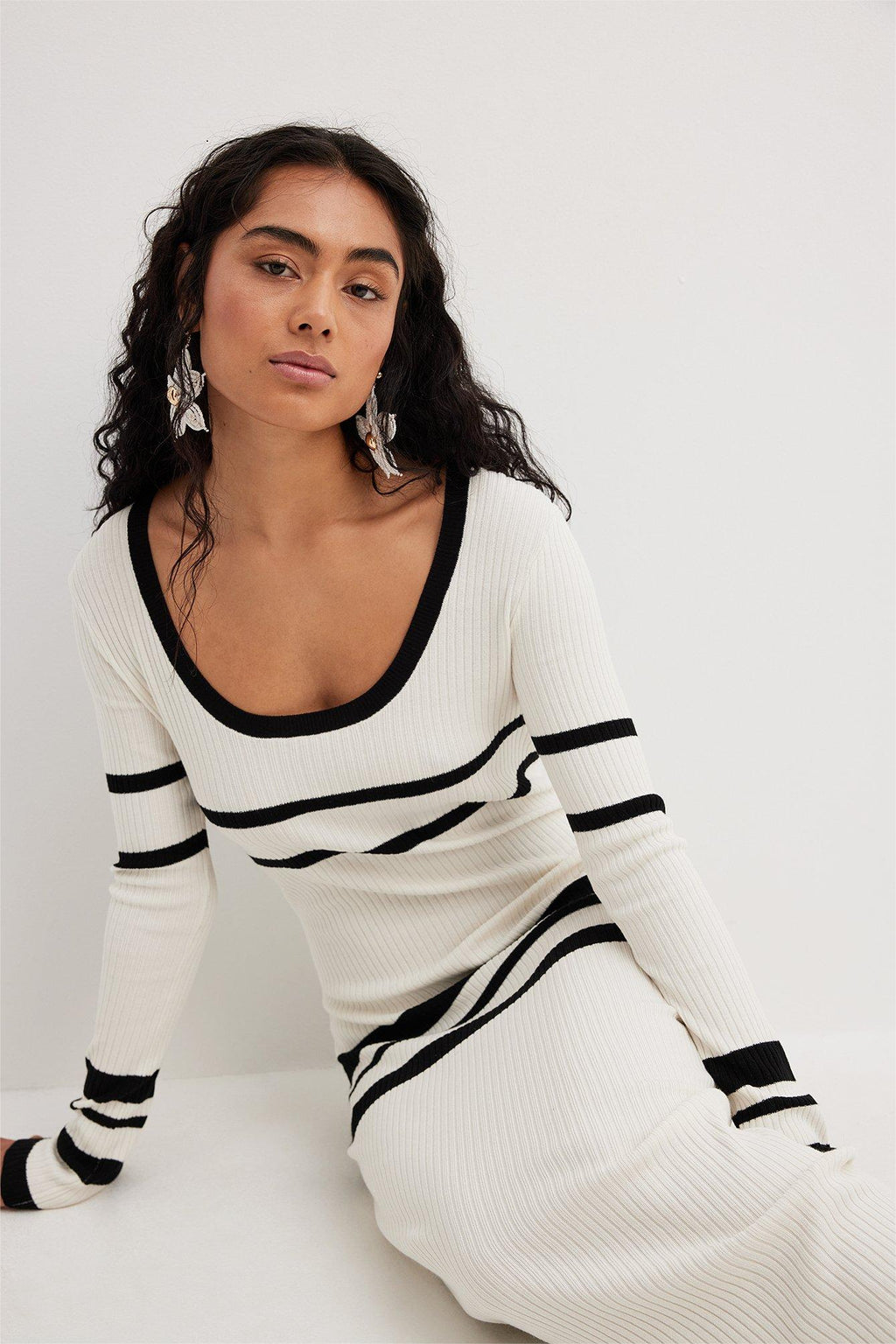 Knit Stripe Long Sleeve Midi Dress