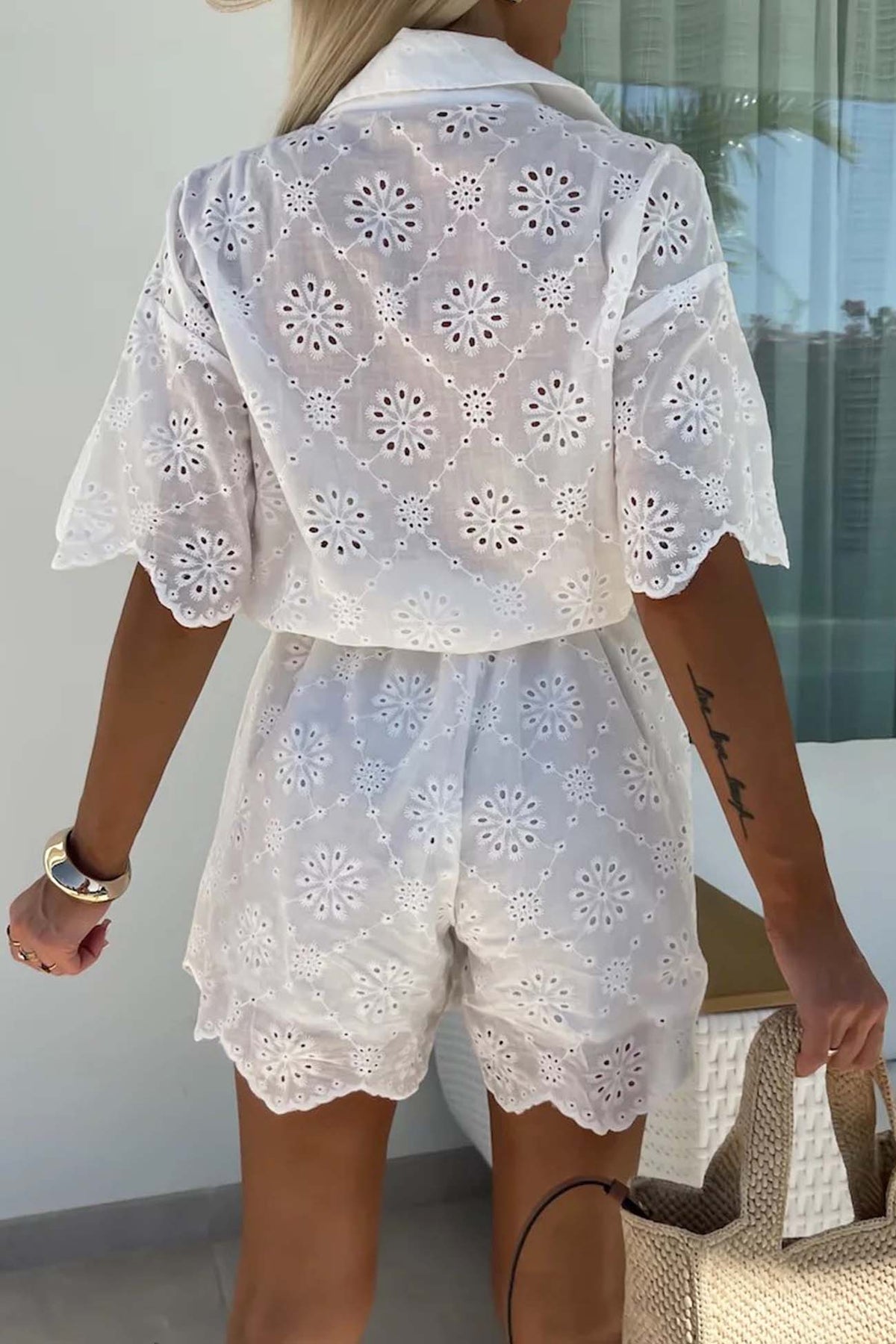 Lapel Embroidery Tie-waist Rompers