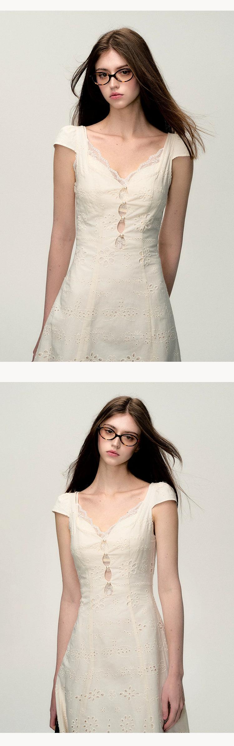 Oakmoo Off-white Cotton Eyelet Lace Sweetheart Dress