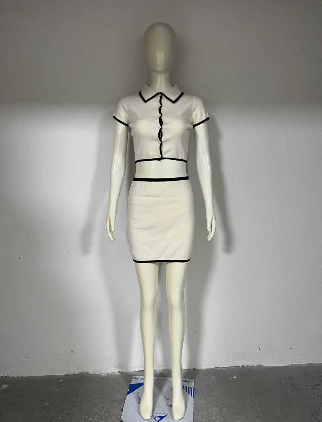 Summer Clothing Short Sleeve Black Contrast Color Trim Knitted Cardigan Sheath Skirt Outfit