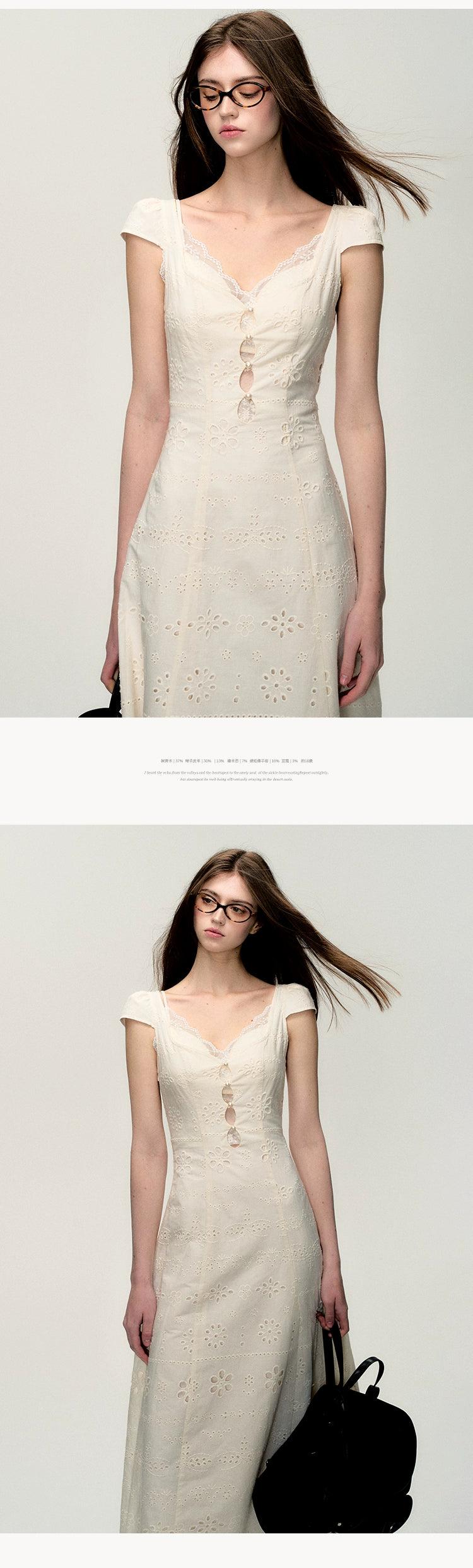 Oakmoo Off-white Cotton Eyelet Lace Sweetheart Dress