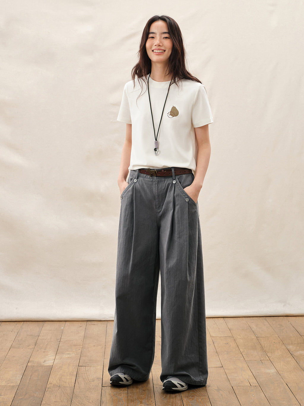 Ivory Wide Leg Pleated Pants