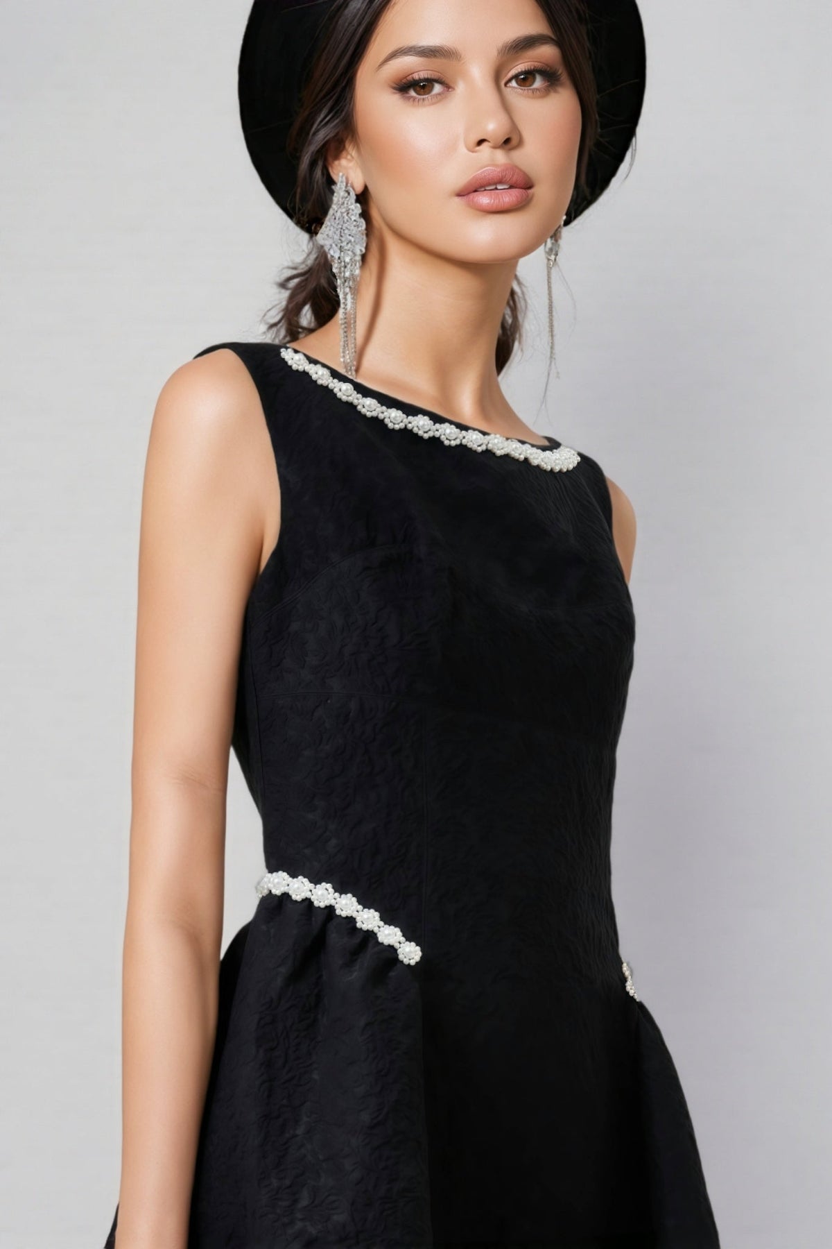 Loretty Sleeveless Flowers Pearl Midi Dress