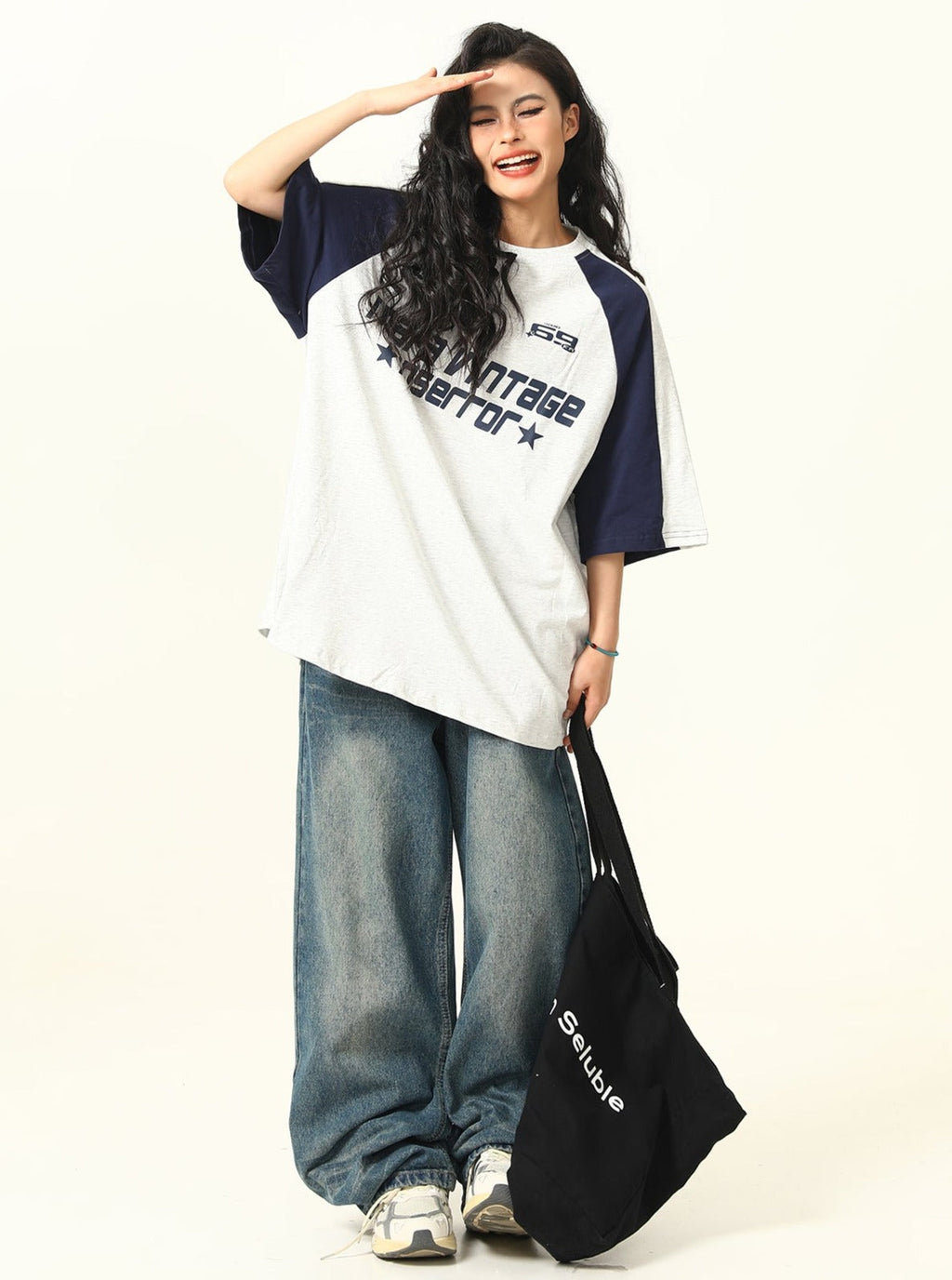 -style Raglan T-shirt