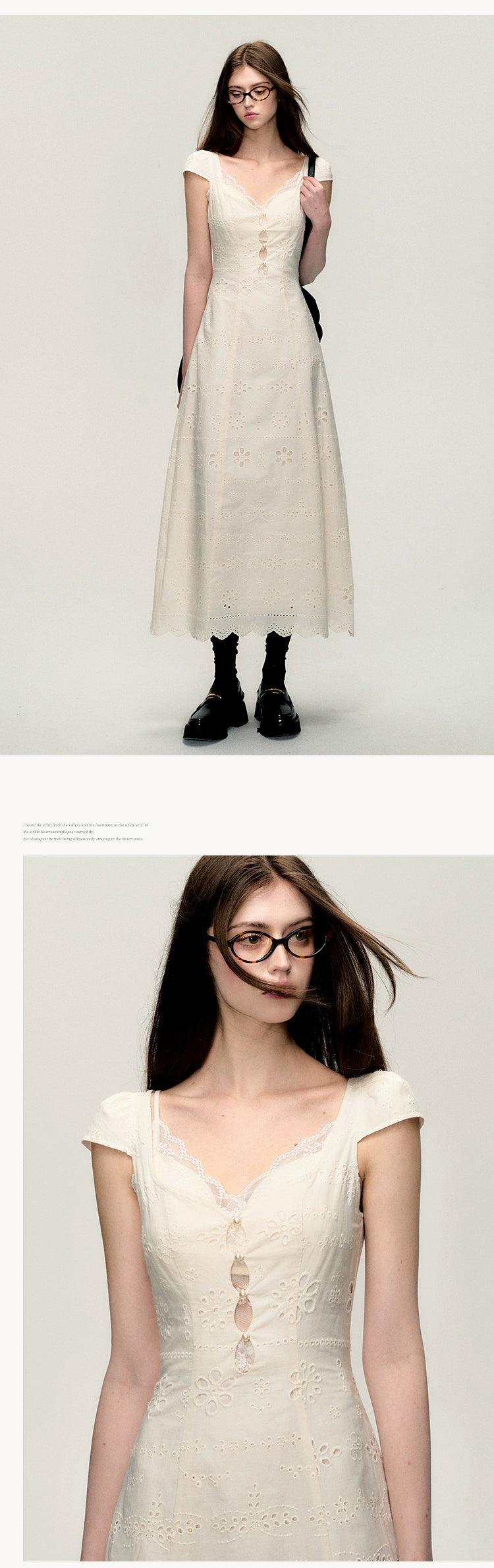 Oakmoo Off-white Cotton Eyelet Lace Sweetheart Dress