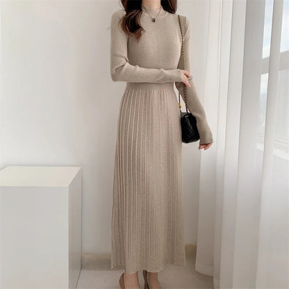 Autumn/winter British Style Celebrity Knitted Dress Half High Neck Slim Fit Inner Matching Coat Pleated Long Dress