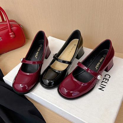 Sweet Round Head Patent Leather Mary Jane Shoes Brand Design Square Heel Tripping Strap Party Wedding Single Shoes
