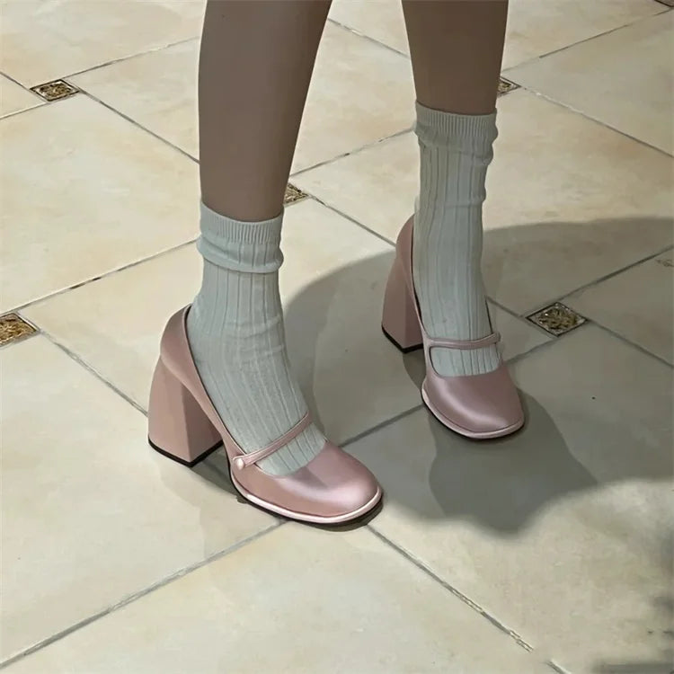 New Round Toe Mary Jane Shoes Retro Buckle High Heels Dress Shoes Party Thick Soled Pumps Zapatos De Mujer