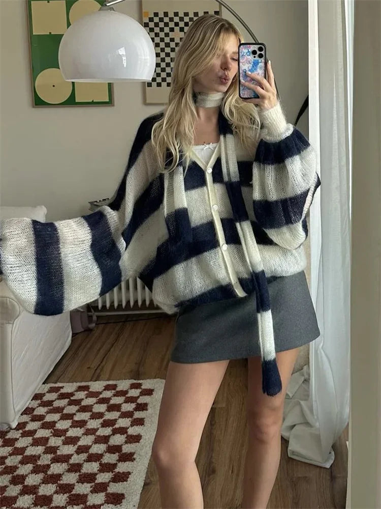 V-neck Scarf Sweater Cardigan Female Contrast Patchwork Autumn Hollow Out Outwear ’s Knitwear Coat Cardigan