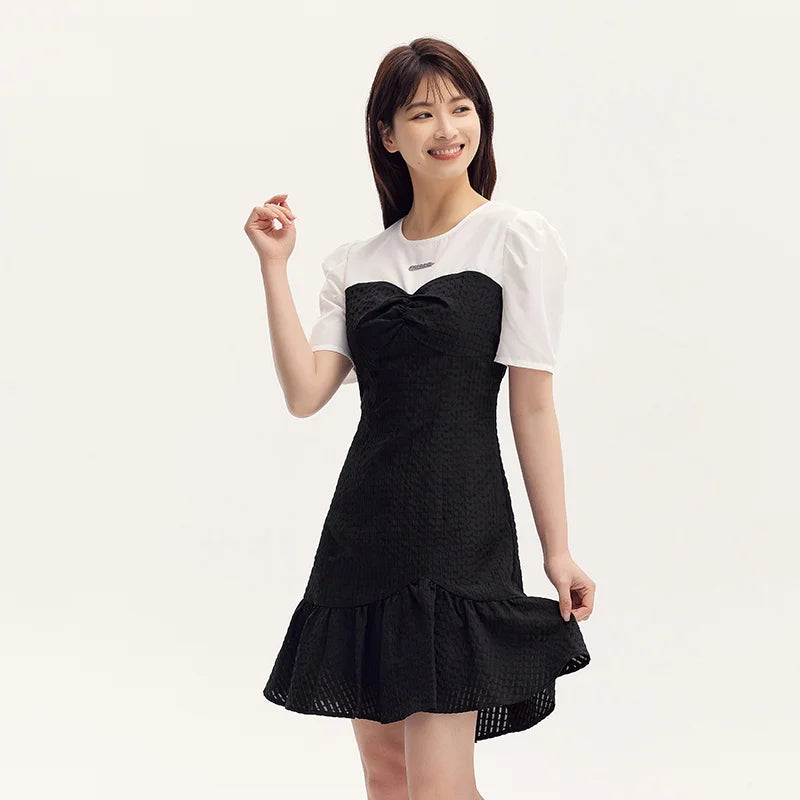 Color Block Little Black Dress and Commute Summer New Gentle Texture Playful Mermaid Hem Short Skirt