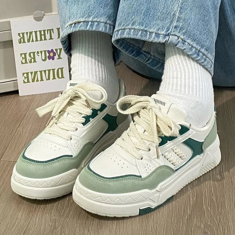 Vulcanize Shoes Flat Laceup Sneakers Outdoors Nonslip Comfortable Female Sports Platform Shoes Zapatillas Mujer