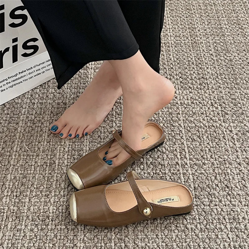 New Leather Low Heel Slipon Muller Shoes Soft Sole Shoes Outdoor Walking Woman Single Shoes