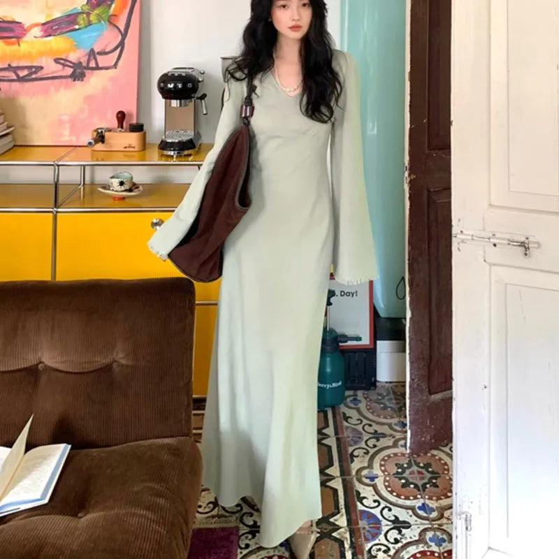 Midi Dresses for Vneck Flare Sleeves Slim Waist Autumn New Evening Party Dress Wedding Prom Robe Vestidos