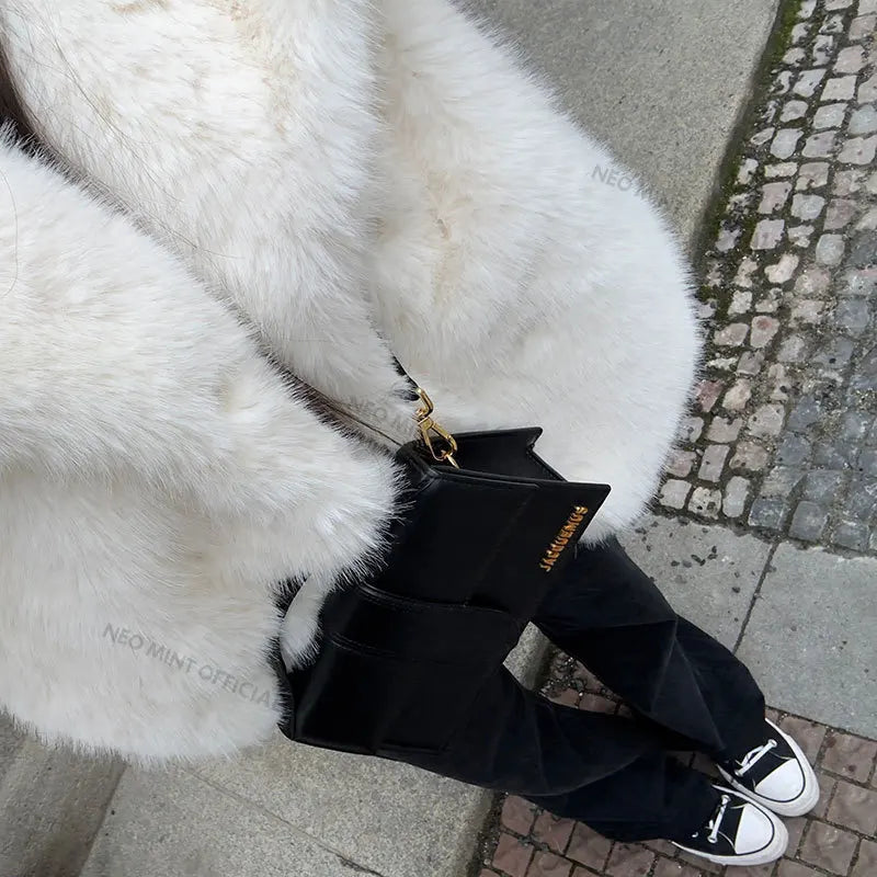 Street Furry Collar Faux Fur Coat Winter Hot Snow White Mountain Fluffy Fox Fur Jacket