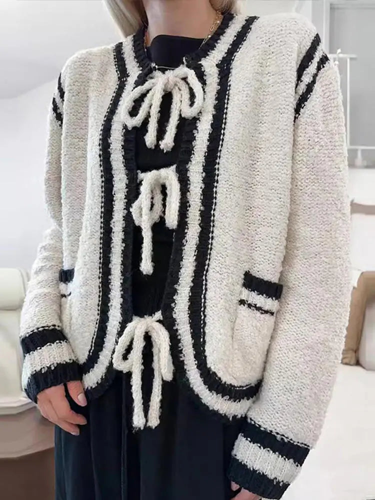 Knitted Lace Up Cardigan Winter Loose Contrast Color O-neck Pockets Sweaters Female Warm Knitwear