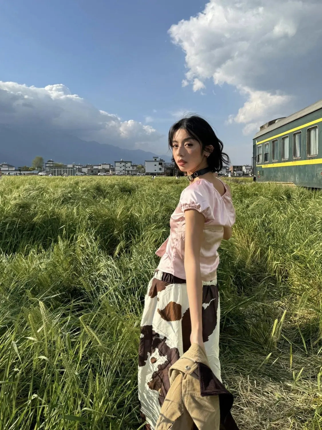 Summer American Retro Pink Pleated Hollow Lace Up Design Blouses Female Short Sleeve Shirt Top Spicy Girl Slim Short Top